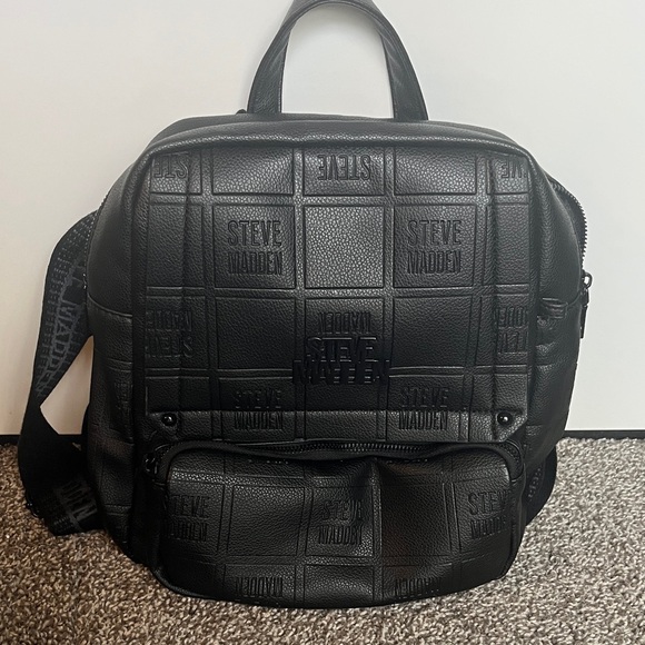 Steve Madden Black Leather Backpack - Picture 1 of 10